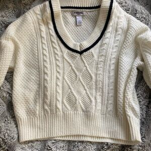 Tillys Cropped White Cable Knit Sweater